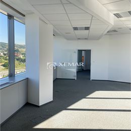 Prenájom priestorov blízko centra BB - 178 m2