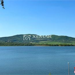 INVESTIČNÁ PRÍLEŽITOSŤ - Chata v prvej línii pri vodnej nádrži Ružiná - Ideálna príležitosť