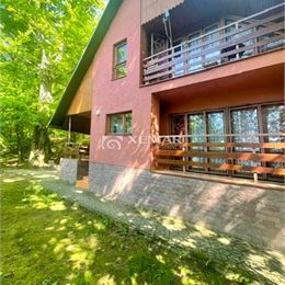 INVESTIČNÁ PRÍLEŽITOSŤ - Chata v prvej línii pri vodnej nádrži Ružiná - Ideálna príležitosť