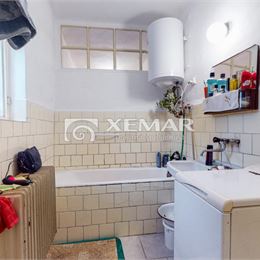 Na predaj priestranný rodinný dom v obci Kunešov, 7 km od mesta Kremnica.