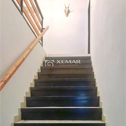 Ponúkame na predaj rodinný dom s vínnou pivnicou a veľkým pozemkom