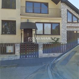 Dvoj poschodový dom v Lučenci