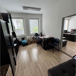 PRENÁJOM - Priestor 33 m2 v centre mesta BB