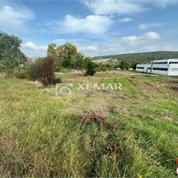 Na predaj komerčný pozemok v Kremničke, BB