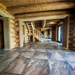 Luxusný zrub pod Tatrami. Váš nový horský domov či investičná príležitosť!