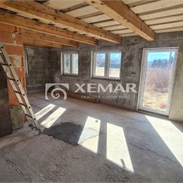 Na predaj rozostavaná rekreačná chata na Detvianskej Hute - Exkluzívne