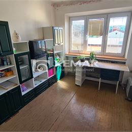 Na predaj 4-izbová bytová jednotka v rodinnom dome v Budči- Exkluzívne