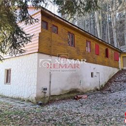 Na predaj rekreačná chata s pozemkom neďaleko Zvolena