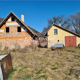 Na predaj rodinný dom s pozemkom v meste Detva - Znížená cena