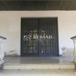 Dom, komerčné a prevádzkové priestory