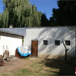 Dom, komerčné a prevádzkové priestory