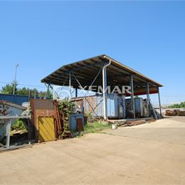 Na predaj skladovo-výrobný areál v Hliníku nad Hronom