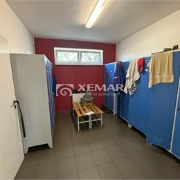 Na predaj skladovo-výrobný areál v Hliníku nad Hronom