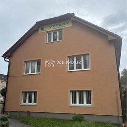 Na predaj administratívno-prevádzkovú budovu v Žarnovici