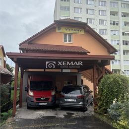 Na predaj administratívno-prevádzkovú budovu v Žarnovici