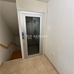 Na predaj administratívno-prevádzkovú budovu v Žarnovici