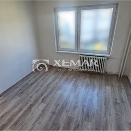 Na predaj 2-izbový byt s lodžiami v Detve