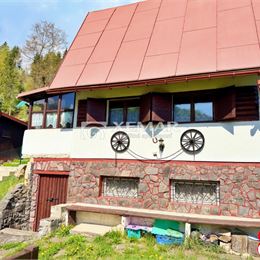 Na predaj chata Banská Bystrica, Tajov