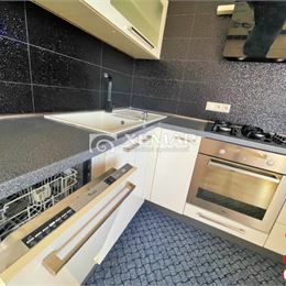 Na prenájom LUXUSNÝ 4i byt-apartmán v RD blízko centra BB