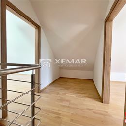 Na prenájom LUXUSNÝ 4i byt-apartmán v RD blízko centra BB