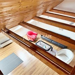 Na prenájom 2i mezonet (galéria) na Námestí v BB