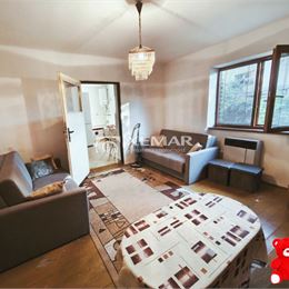 Na predaj 6-izbový rodinný dom v obci Veľké Straciny