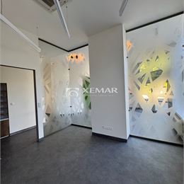 PRENÁJOM Lukratívne kancelársko-obchodné priestory, B. Bystrica