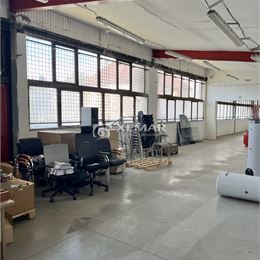 PRENÁJOM Hala, Banská Bystrica