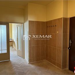 2i byt, Bratislava III, Nové mesto s garážou.