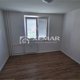 Na prenájom 3-izbový byt v Hriňovej