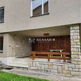 Prenájom rodinného domu v Banskej Bystrici so záhradou.