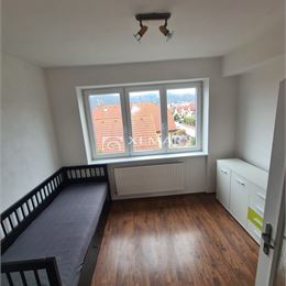 Prenájom: 3-izbový byt v meste Sliač, okr. Zvolen