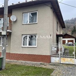 Predaj: Rodinný dom v Ľubietovej – veľký pozemok, garáže, záhrada