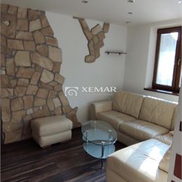 Predaj: Rodinný dom s 3 bytovými jednotkami, Banská Bystrica