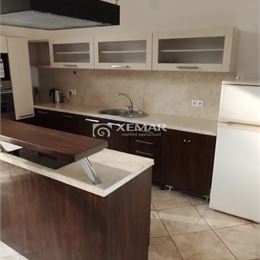 Predaj: Rodinný dom s 3 bytovými jednotkami, Banská Bystrica