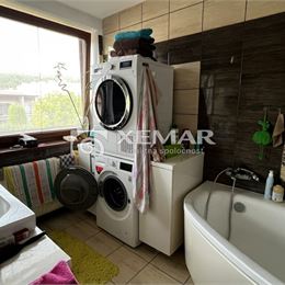 Predaj: Rodinný dom s 3 bytovými jednotkami, Banská Bystrica