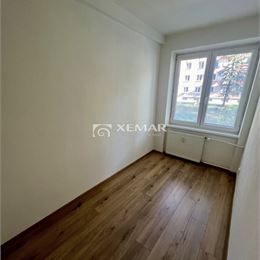 Prenájom: 2,5-izbový byt – Trieda SNP, Banská Bystrica