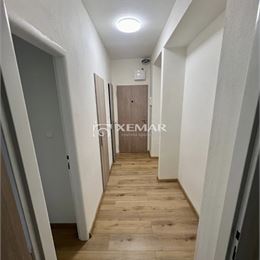 Prenájom: 2,5-izbový byt – Trieda SNP, Banská Bystrica