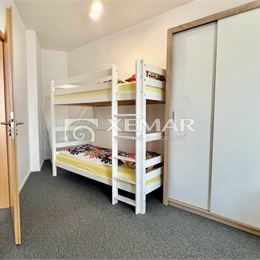 Predaj: Kompletne zariadený 2-izbový apartmán v Bešeňovej