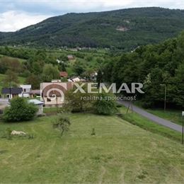 Predaj: Stavebný pozemok 1100 m² s prípojkami, Nová Baňa – Štále