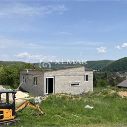 Na predaj rodinný dom v obci Hontianske Tesáre