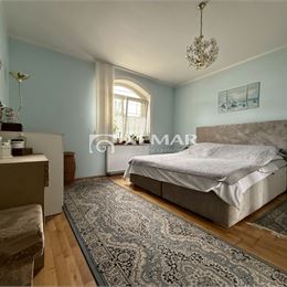 3 podlažný, 9izb. RD - Rovinka (Vojenská ul.)