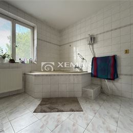 3 podlažný, 9izb. RD - Rovinka (Vojenská ul.)