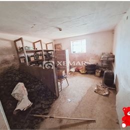 Predaj domu 2-izbové jednotky na dvoch poschodiach v Dúbravách