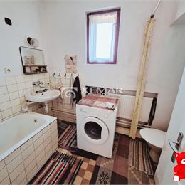 Predaj domu 2-izbové jednotky na dvoch poschodiach v Dúbravách