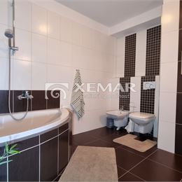 REZERVOVANÉ Prenájom 3 izb byt na Donovaloch - PANORÁMA