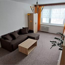 Veľký 2-izb. byt - Martin - Sever - Ul. Rum. armády - PRENÁJOM