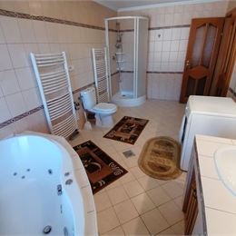 DOM POD LESOM na prenájom - MARTIN - Kolónia Hviezda