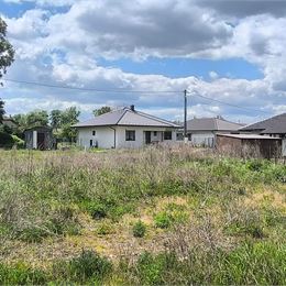 Stavebný pozemok 516m2 - na okamžitú výstavbu - Príbovce