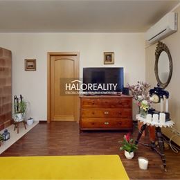 Predaj, rodinný dom Trnava, Spiegelsaal - EXKLUZÍVNE HALO REALITY